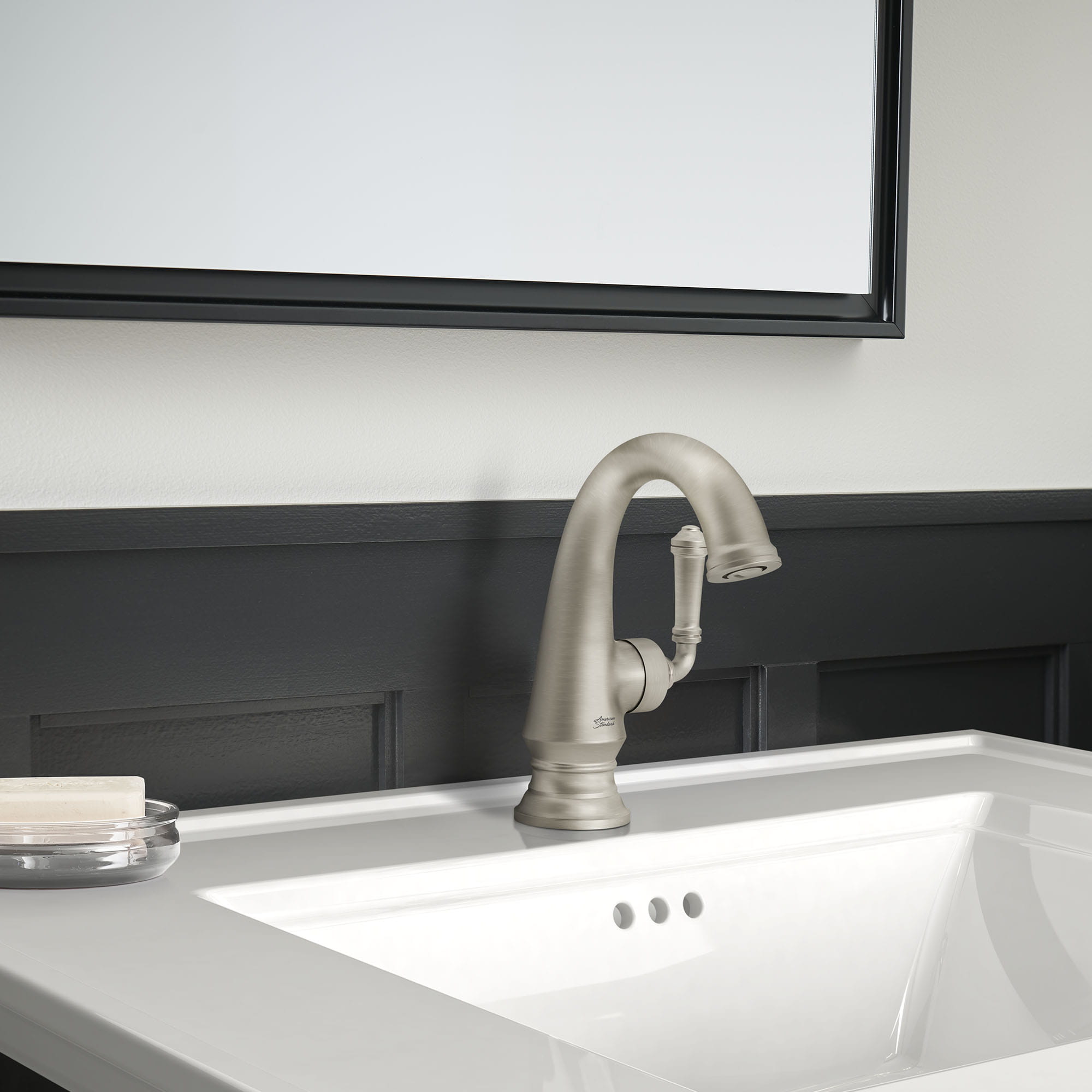 Delancey® Robinet de salle de bain monotrou à poignée unique 1,2 gpm/4,5 L/min avec poignée à levier